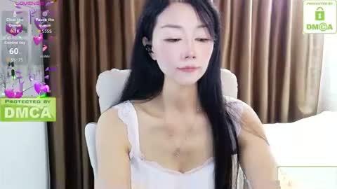 xiao_yue_ online show from 06/07/26, 04:38