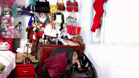 Snapshot of xiaraa26 chatting on 12/13/25, 07:53 xiaraa26 online show from 12/13/25, 07:53