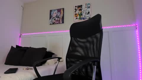 Xime online show from 02/11/25, 02:46