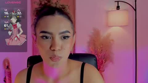 camila online show from 12/19/24, 01:50