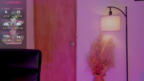 camila online show from 12/31/24, 10:34