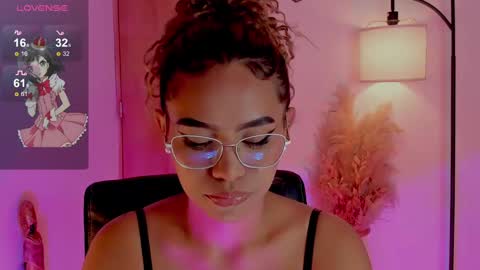 camila online show from 03/06/25, 10:15