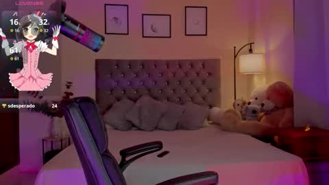 Snapshot of ximena_sotto1 chatting on 11/27/25, 09:50 camila online show from 11/27/25, 09:50