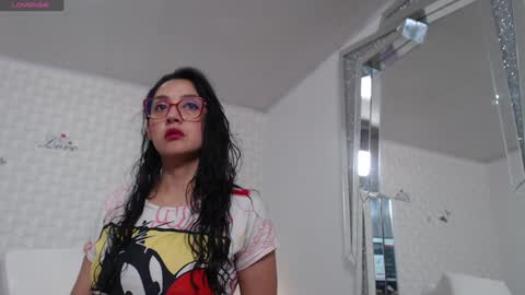ximena suarez online show from 01/17/25, 09:49