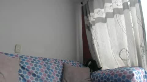 ximena suarez online show from 10/02/25, 02:13