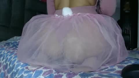 ximena suarez online show from 10/03/25, 01:52