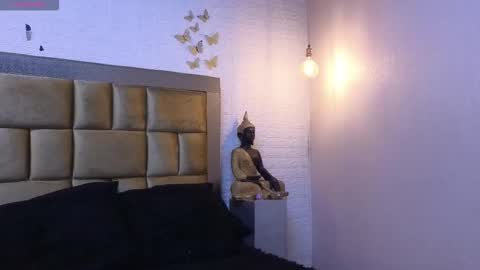 Snapshot of ximenawilliamss chatting on 10/28/25, 08:22 ximena online show from 10/28/25, 08:22