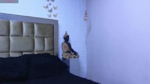 Snapshot of ximenawilliamss chatting on 11/04/25, 09:25 ximena online show from 11/04/25, 09:25