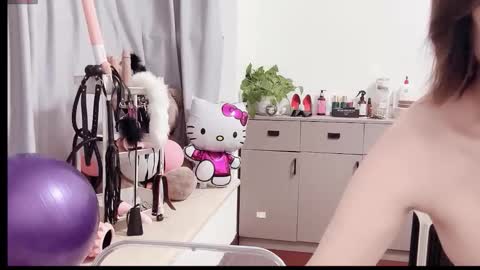 xinbao799322 online show from 12/18/25, 02:12