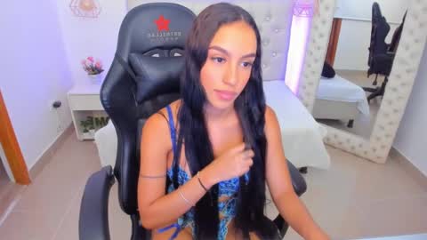 xiomara_cortes online show from 02/17/25, 07:10