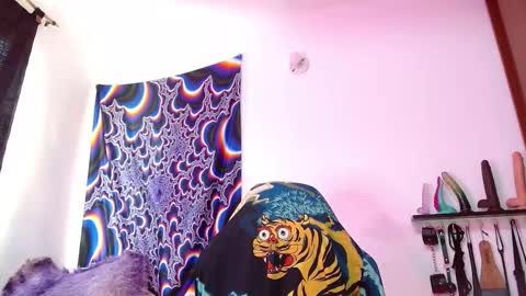 xizette online show from 11/21/25, 03:54