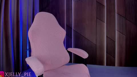 Charisma online show from 11/24/25, 06:46