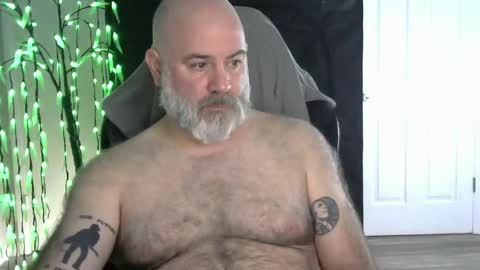 Snapshot of xjohnniex77 chatting on 03/25/26, 01:11 MrSlowBurn77 online show from 03/25/26, 01:11