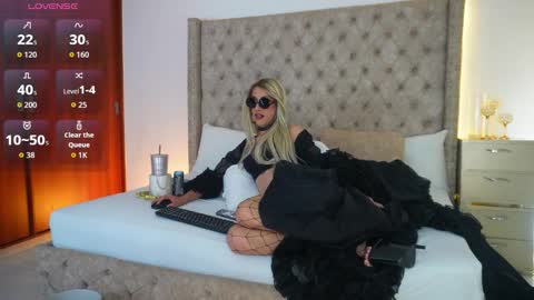 Snapshot of xkassandraxx chatting on 03/22/26, 05:44 Kassandra online show from 03/22/26, 05:44