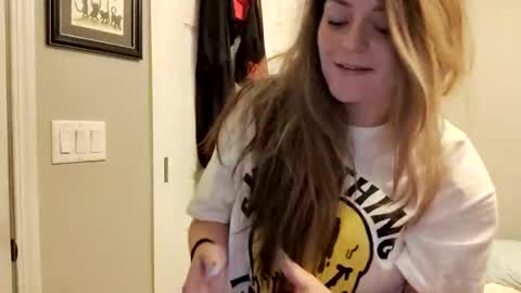 xkittymeowz online show from 11/18/25, 07:57