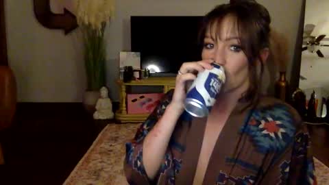 Snapshot of xlacyy chatting on 12/11/24, 03:02 xLacyy online show from 12/11/24, 03:02