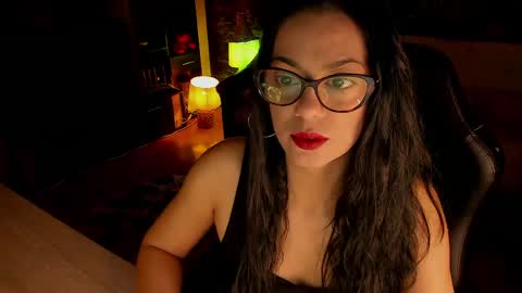 Snapshot of xlaracroftx chatting on 05/01/26, 09:30 Lara online show from 05/01/26, 09:30