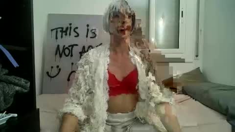 Wendy online show from 12/25/24, 04:32