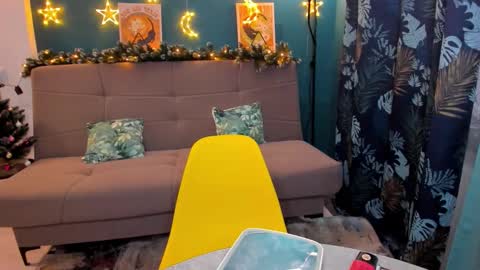 Chloe online show from 12/27/24, 03:26