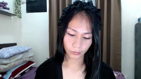 Snapshot of xlovely_destinyx chatting on 03/27/26, 01:55 Alice online show from 03/27/26, 01:55