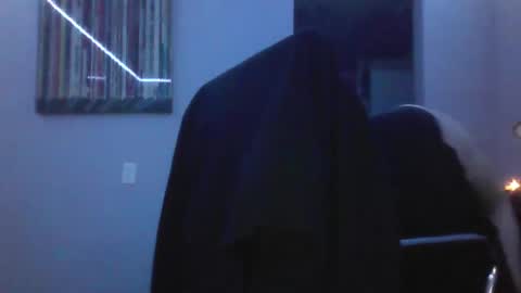 Snapshot of xlpack69 chatting on 12/31/24, 06:27 John online show from 12/31/24, 06:27