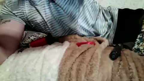 Snapshot of xlpack69 chatting on 01/08/25, 06:52 John online show from 01/08/25, 06:52