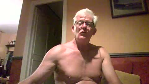 xmaeg3 online show from 09/09/25, 07:57