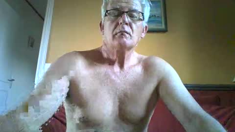 xmaeg3 online show from 11/03/25, 08:48