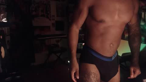 Snapshot of xmanslice chatting on 09/30/25, 01:10 manslice online show from 09/30/25, 01:10