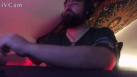 Snapshot of xmilanoo chatting on 05/18/26, 10:37 xmilanoo online show from 05/18/26, 10:37