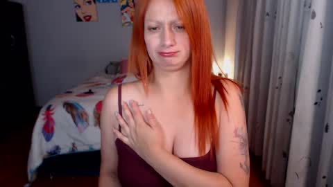 Snapshot of xnathashax1 chatting on 10/10/25, 10:20 luciana online show from 10/10/25, 10:20