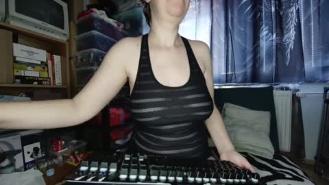 xnicetitsx online show from 01/14/25, 09:45