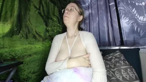 xnicetitsx online show from 01/07/26, 08:50