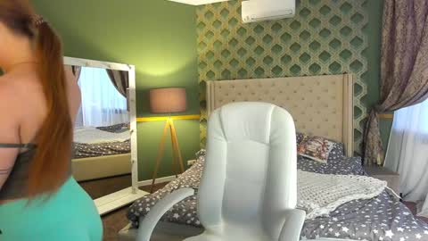 Monica online show from 01/21/25, 12:39