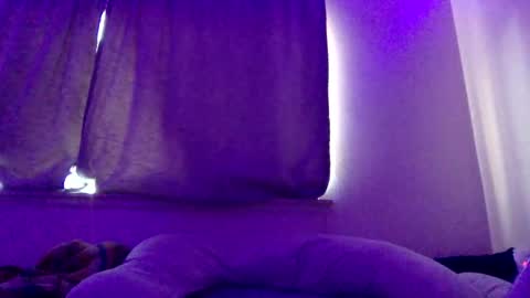 Snapshot of xob3n chatting on 10/26/25, 12:05 Alejandro FullMoon online show from 10/26/25, 12:05