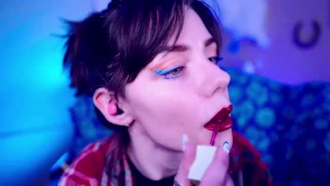 Bella Bondai online show from 11/10/25, 05:39