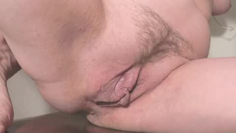 Snapshot of xollan chatting on 02/27/25, 12:32 Lost in Lust online show from 02/27/25, 12:32