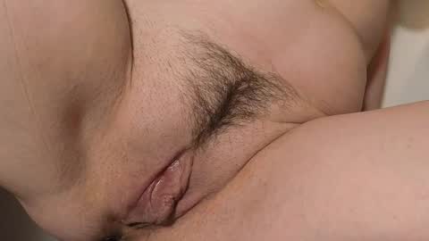 Snapshot of xollan chatting on 10/19/25, 12:06 Lost in Lust online show from 10/19/25, 12:06