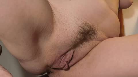 Snapshot of xollan chatting on 11/23/25, 01:33 Lost in Lust online show from 11/23/25, 01:33