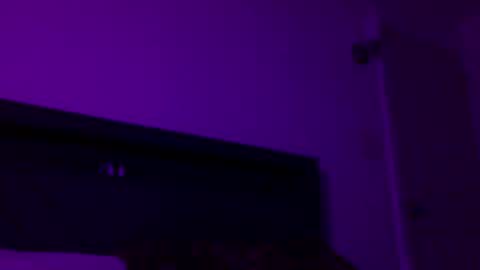 Snapshot of xomarie2 chatting on 04/17/26, 01:19 xomarie2 online show from 04/17/26, 01:19