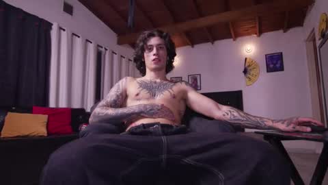 Snapshot of xomega_02 chatting on 02/11/26, 03:33 online show from 02/11/26, 03:33