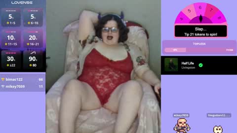 Snapshot of xonerdykitty chatting on 12/18/24, 07:15 Nerdykitty online show from 12/18/24, 07:15