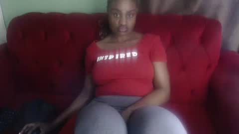 Xoe online show from 12/18/25, 09:15