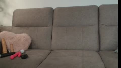 Cherry online show from 10/11/25, 04:55