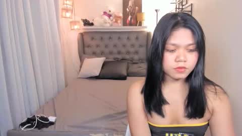 xoxoalyssa69 online show from 10/19/25, 06:36