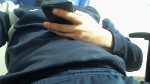 Snapshot of xoxopum chatting on 02/24/25, 07:09 xoxopum online show from 02/24/25, 07:09