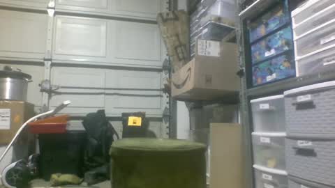 Xploringus online show from 02/15/25, 11:58