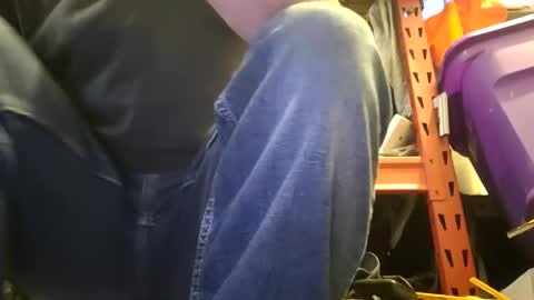 Xploringus online show from 09/27/25, 04:50