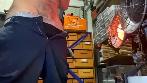 Xploringus online show from 11/14/25, 04:11