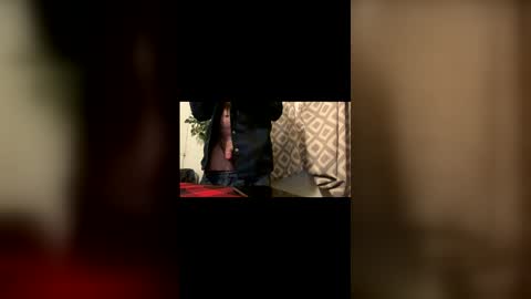 Snapshot of xploringus1 chatting on 01/18/26, 10:46 Xploringus online show from 01/18/26, 10:46